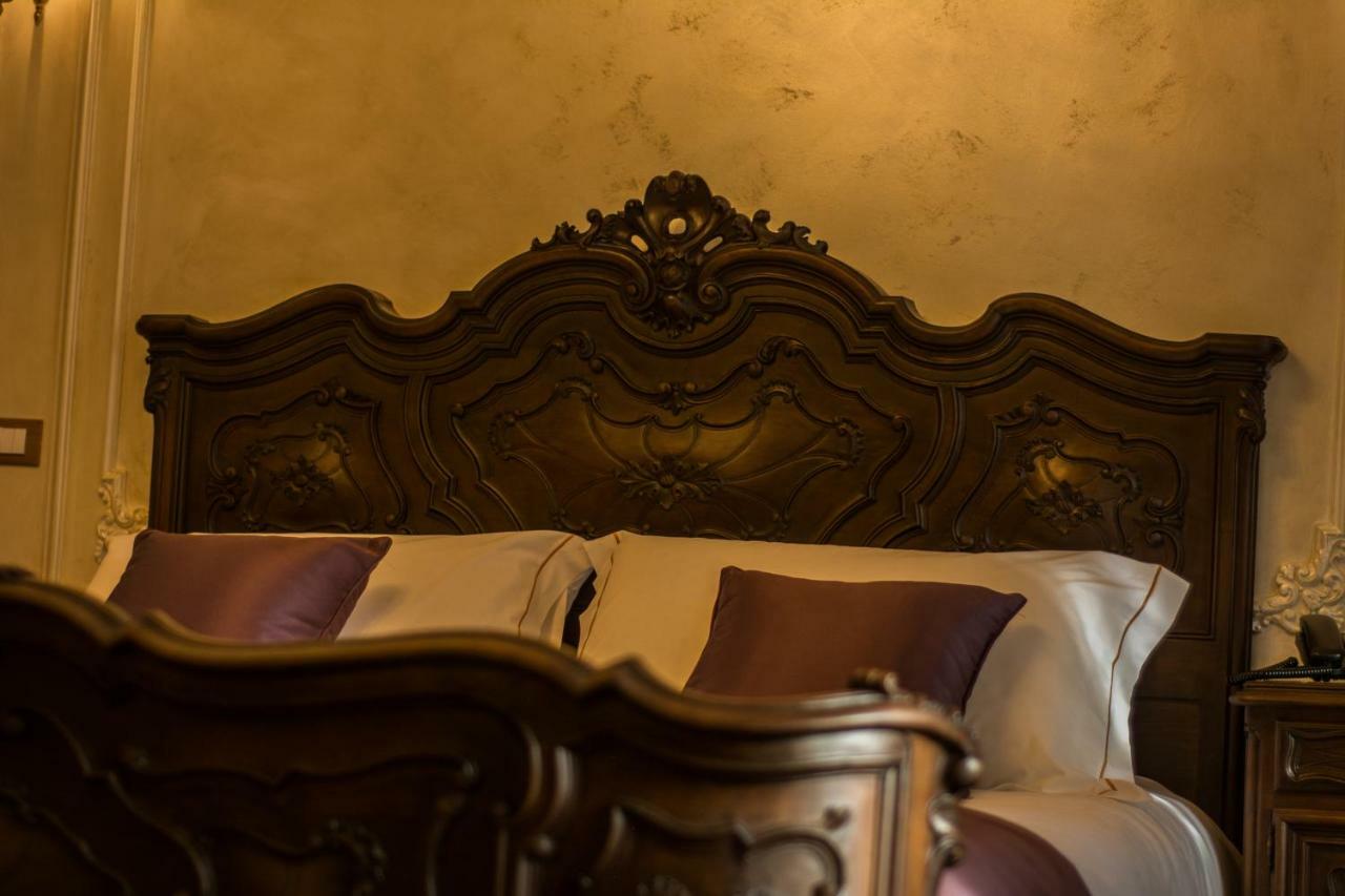 Hotel Epidamn Boutique & Spa ดูร์เรส ภายนอก รูปภาพ